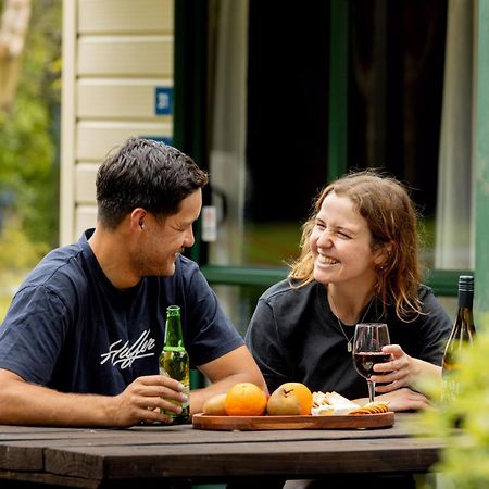 Motueka Top 10 Holiday Park Екстер'єр фото